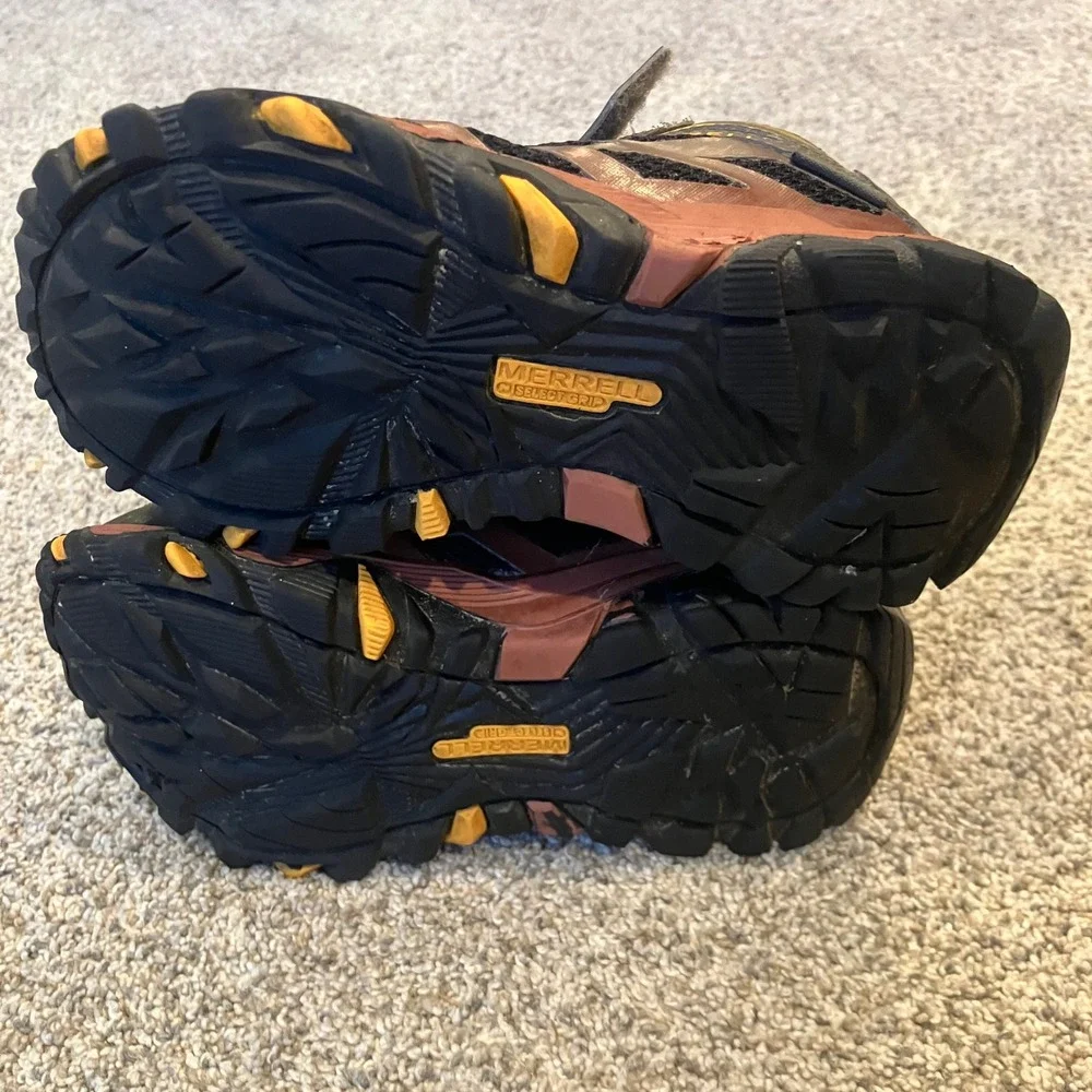 Merrell M-FST Mid A/C Waterproof Kids Hiking Boots Olive Orange MK261289 11M